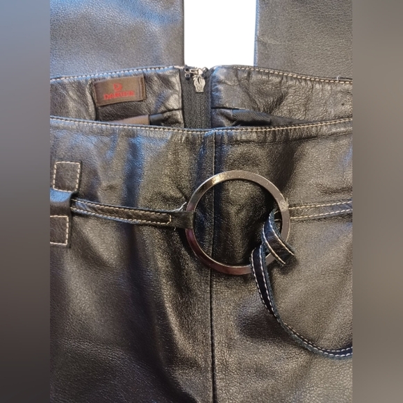 Danier EUC Black Leather Pants Size 6 - Picture 9 of 13